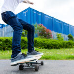 Longboard vs surfskate: which suits your riding style?