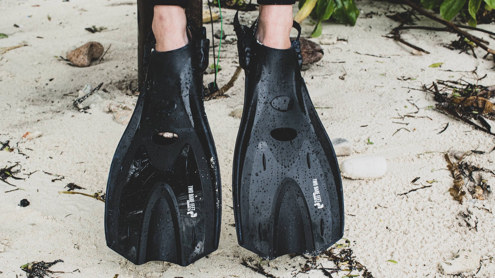Diving Fins and Snorkelling Flippers