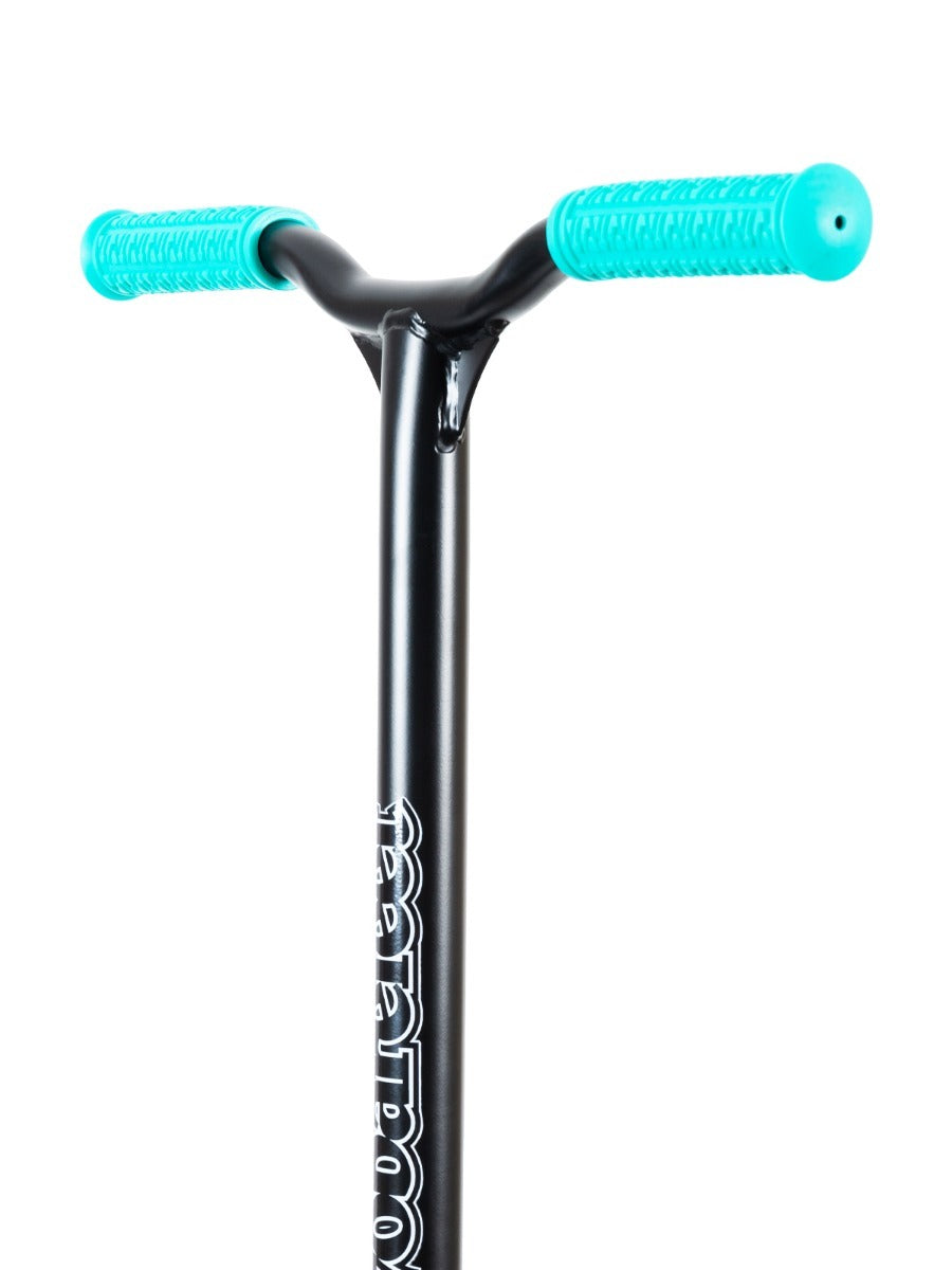 Two Bare Feet Cipher Model Stunt Scooter (Mint)