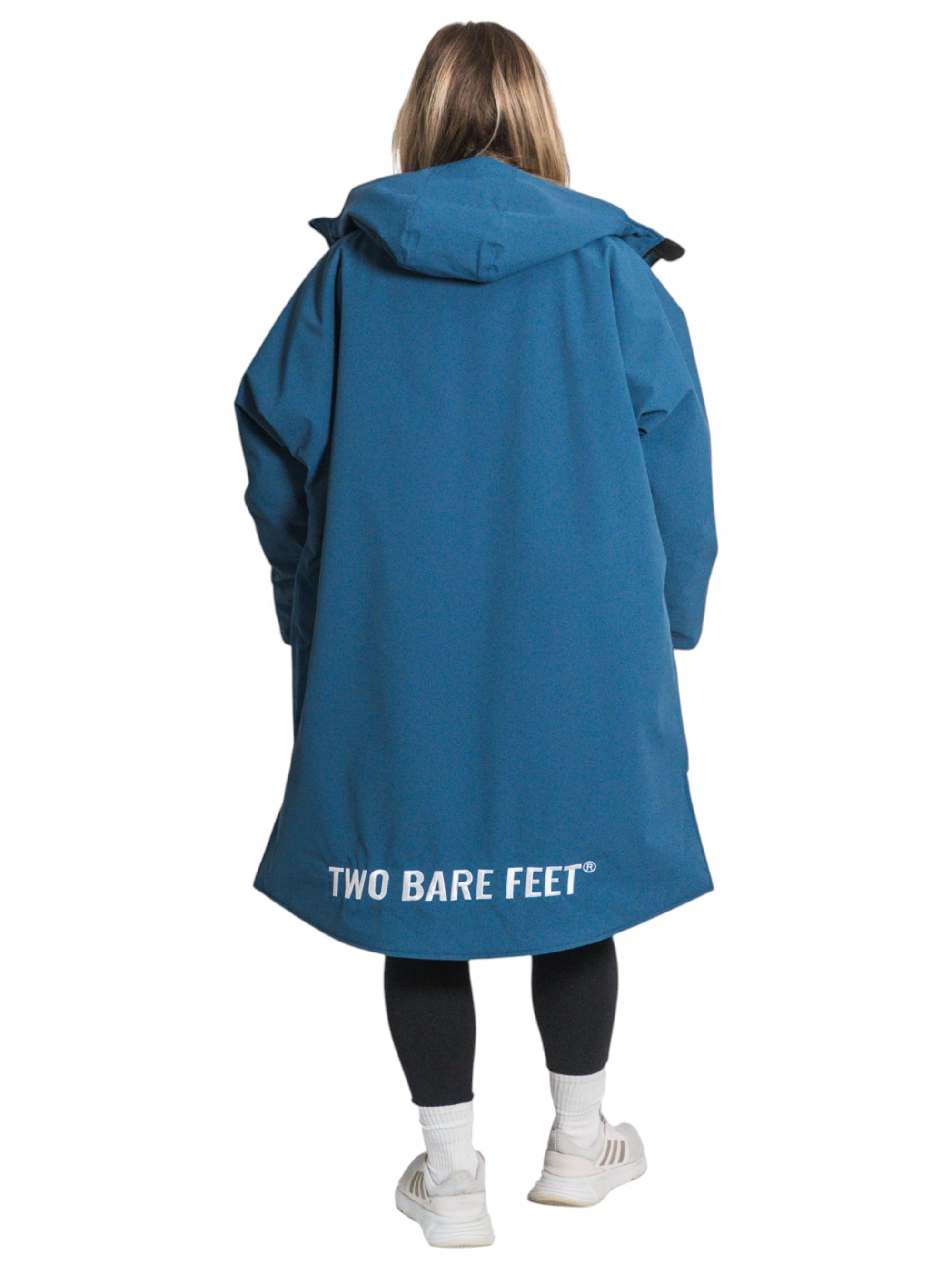 Core Waterproof Changing Robe (Atlantic Blue/Grey)