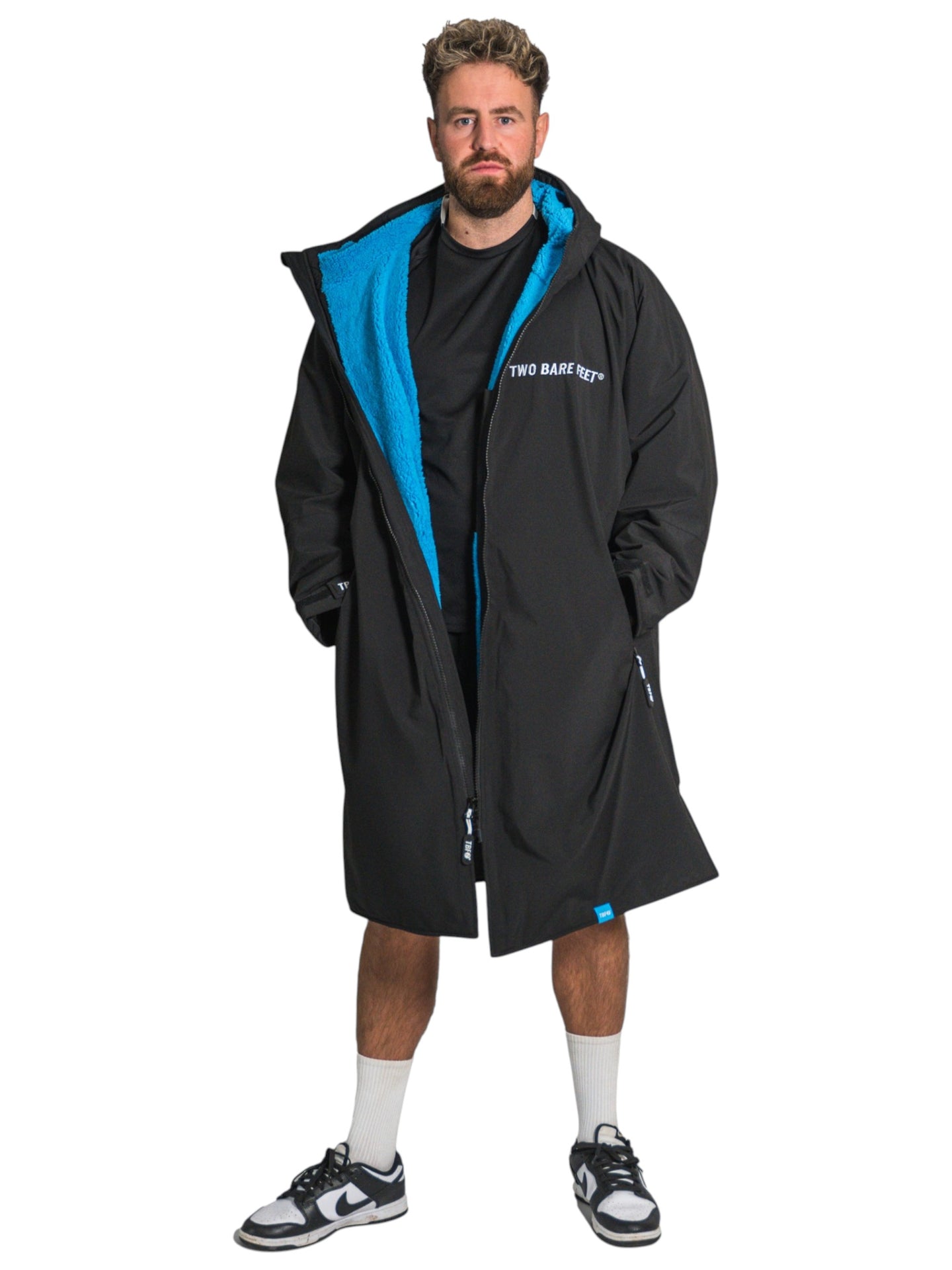 Core Waterproof Changing Robe (Black/Blue)
