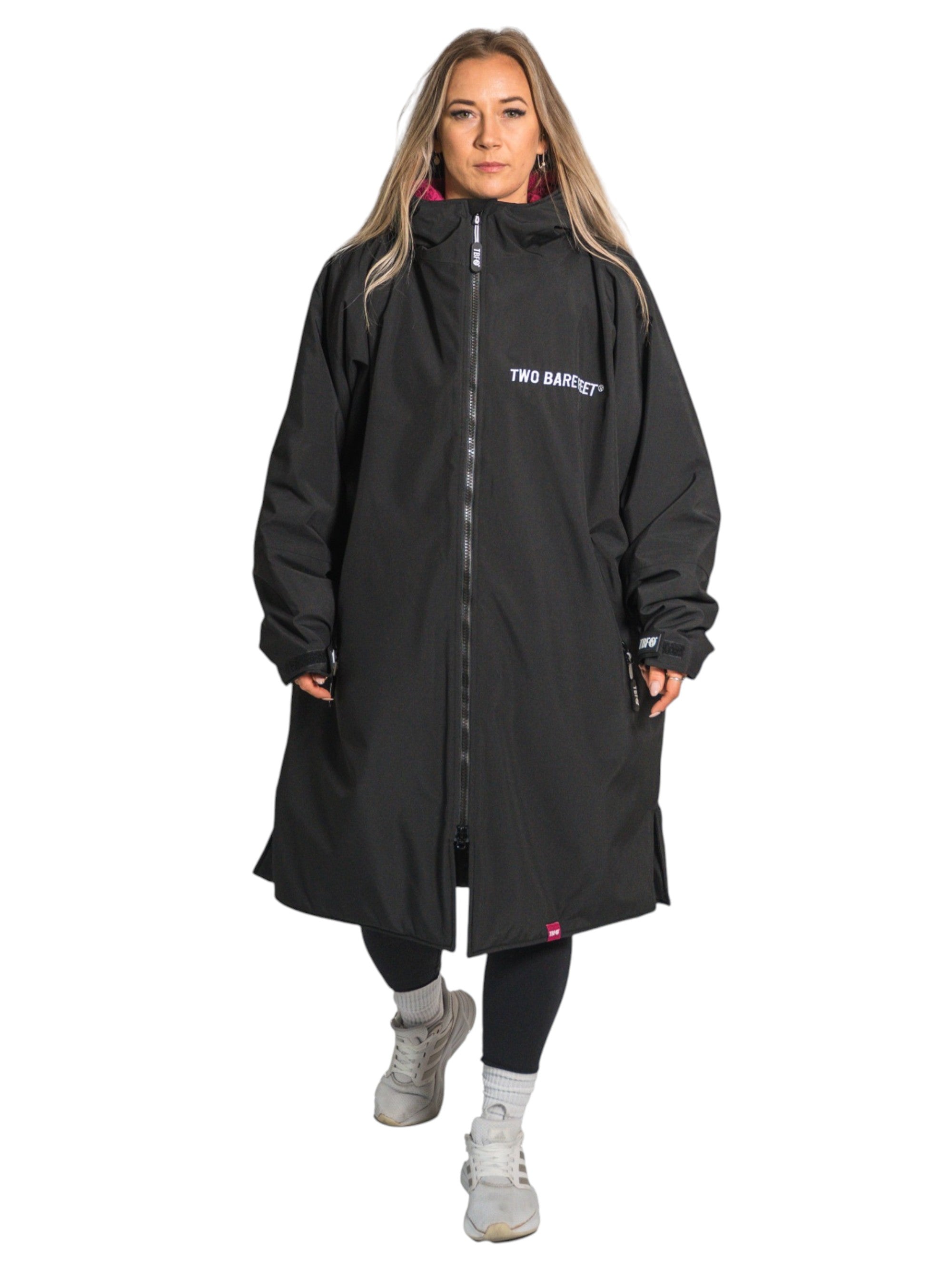 Core Waterproof Changing Robe (Black/Raspberry)