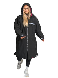 Core Waterproof Changing Robe (Black/Raspberry)