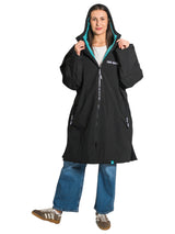 Core Waterproof Changing Robe (Black/Teal)