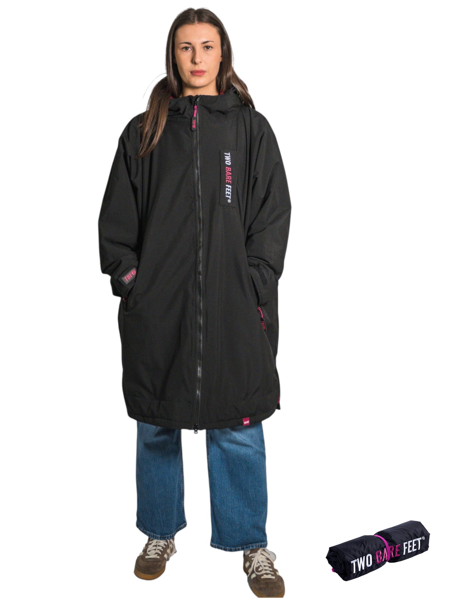 Two Bare Feet Weatherproof Changing Robe with Changing Mat (Black/Raspberry)