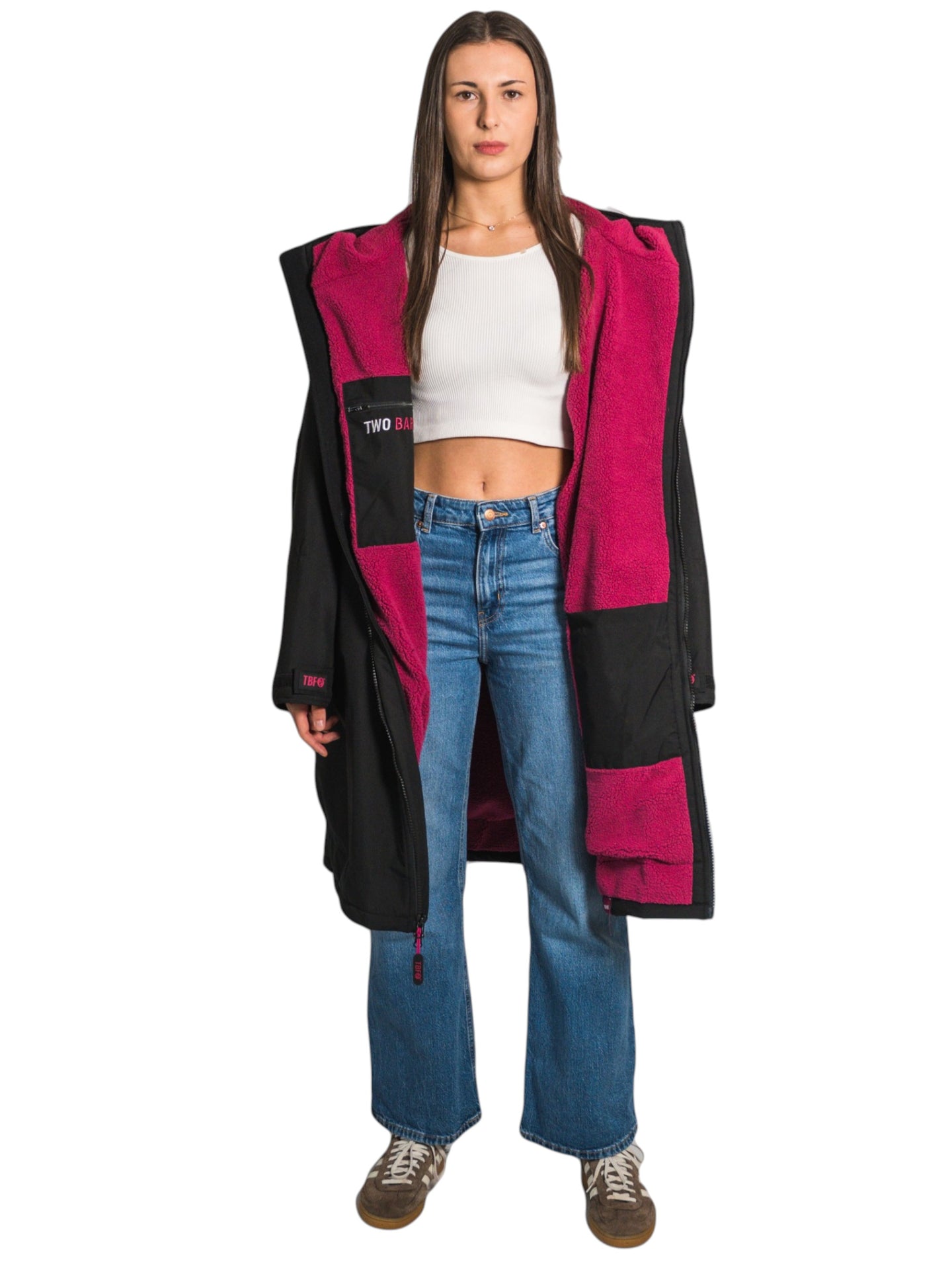 Two Bare Feet Weatherproof Changing Robe with Changing Mat (Black/Raspberry)