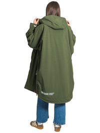 Two Bare Feet Weatherproof Changing Robe with Changing Mat (Forest/Raspberry)