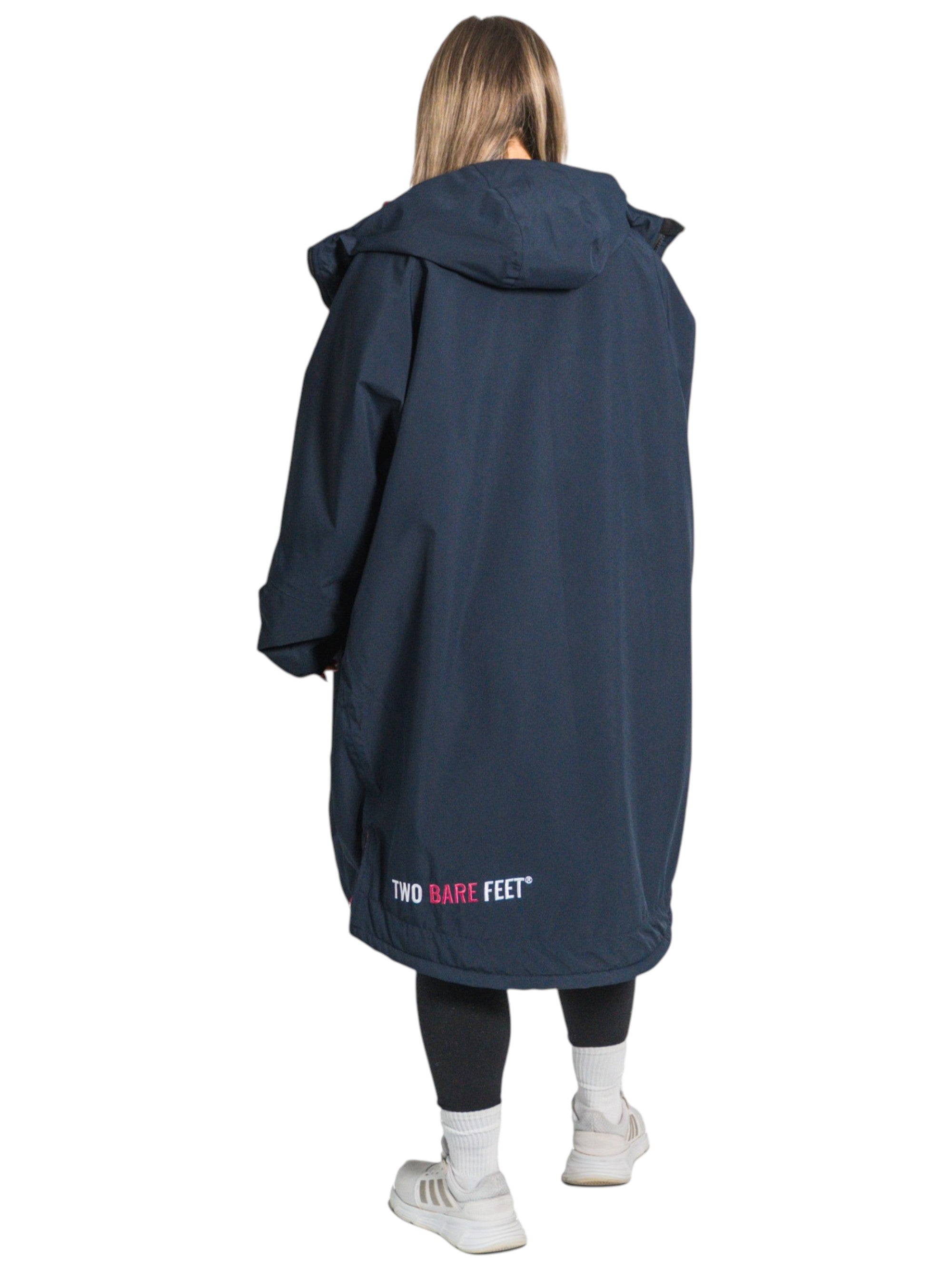Two Bare Feet Weatherproof Changing Robe with Changing Mat (Marine Blue/Raspberry)