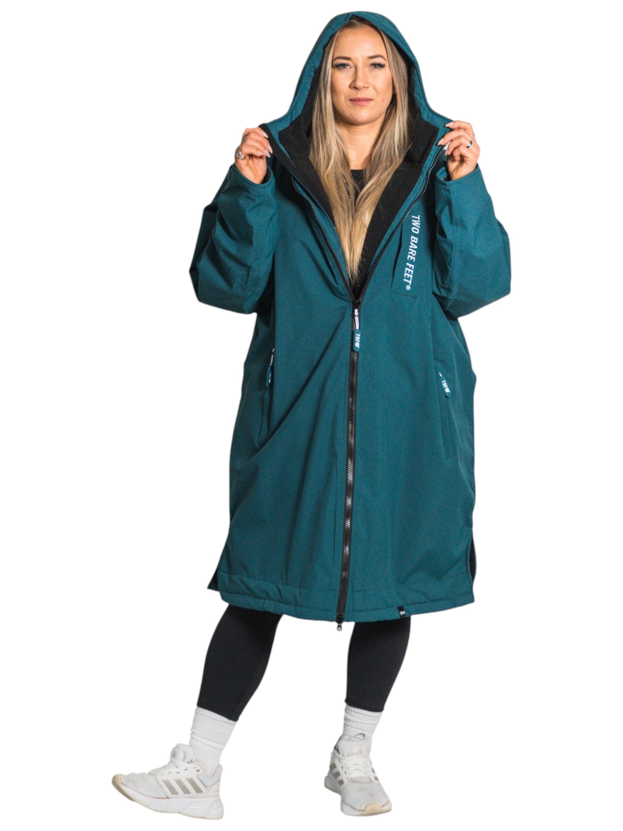 Two Bare Feet Weatherproof Changing Robe with Changing Mat (Sea Green/Black)