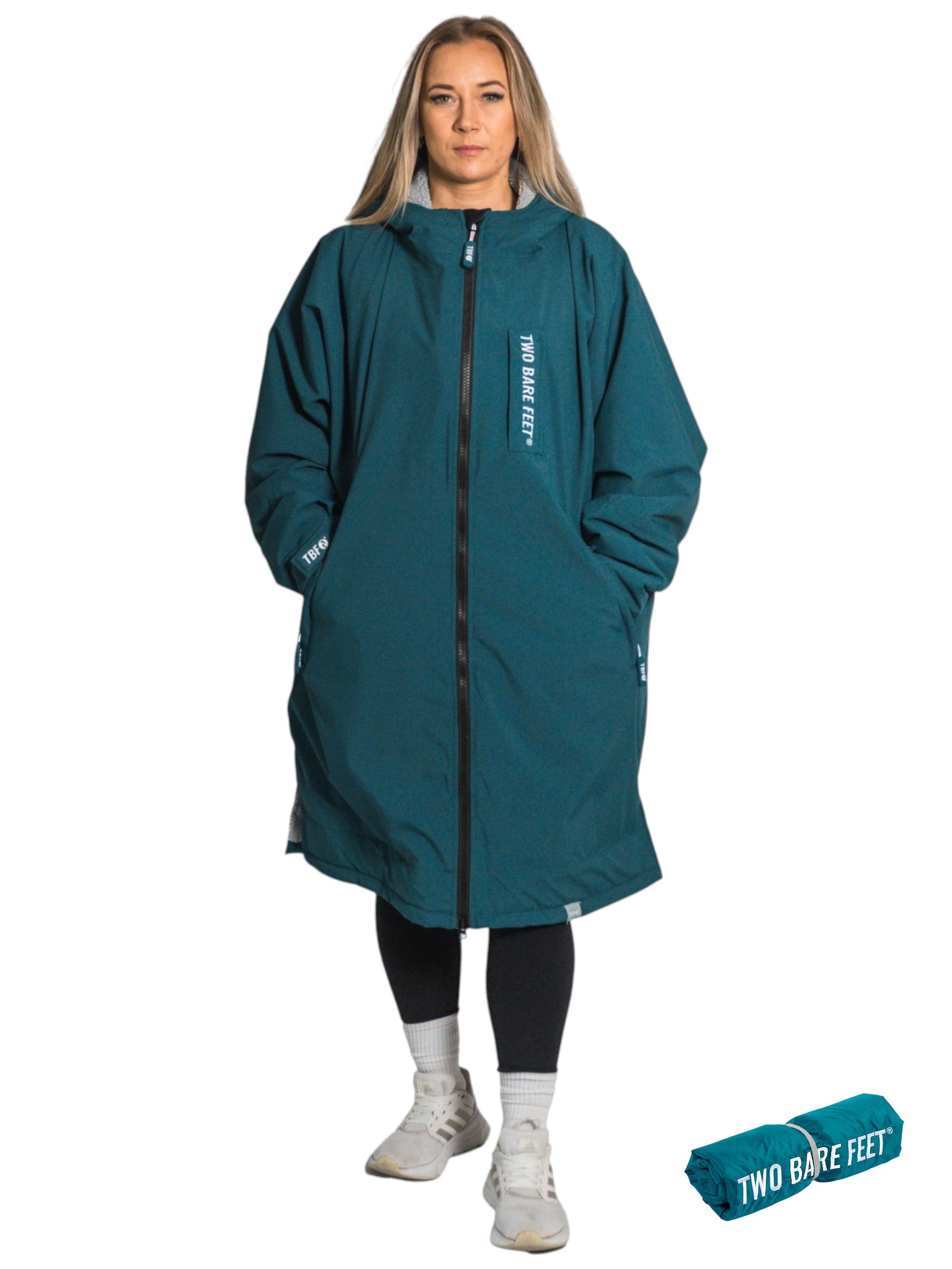Two Bare Feet Weatherproof Changing Robe with Changing Mat (Sea Green/Grey)