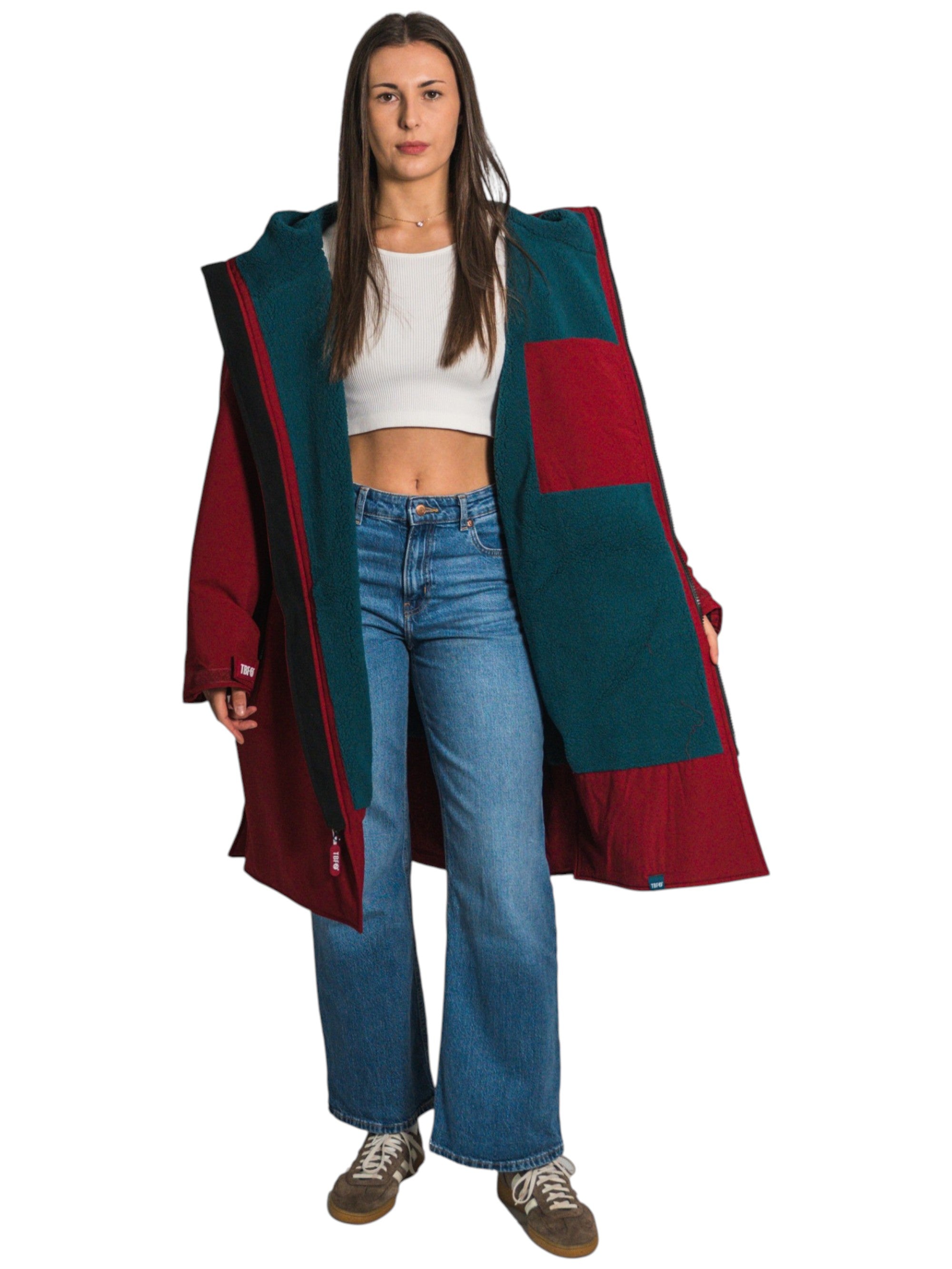 Core Waterproof Changing Robe (Deep Red/Sea Green)