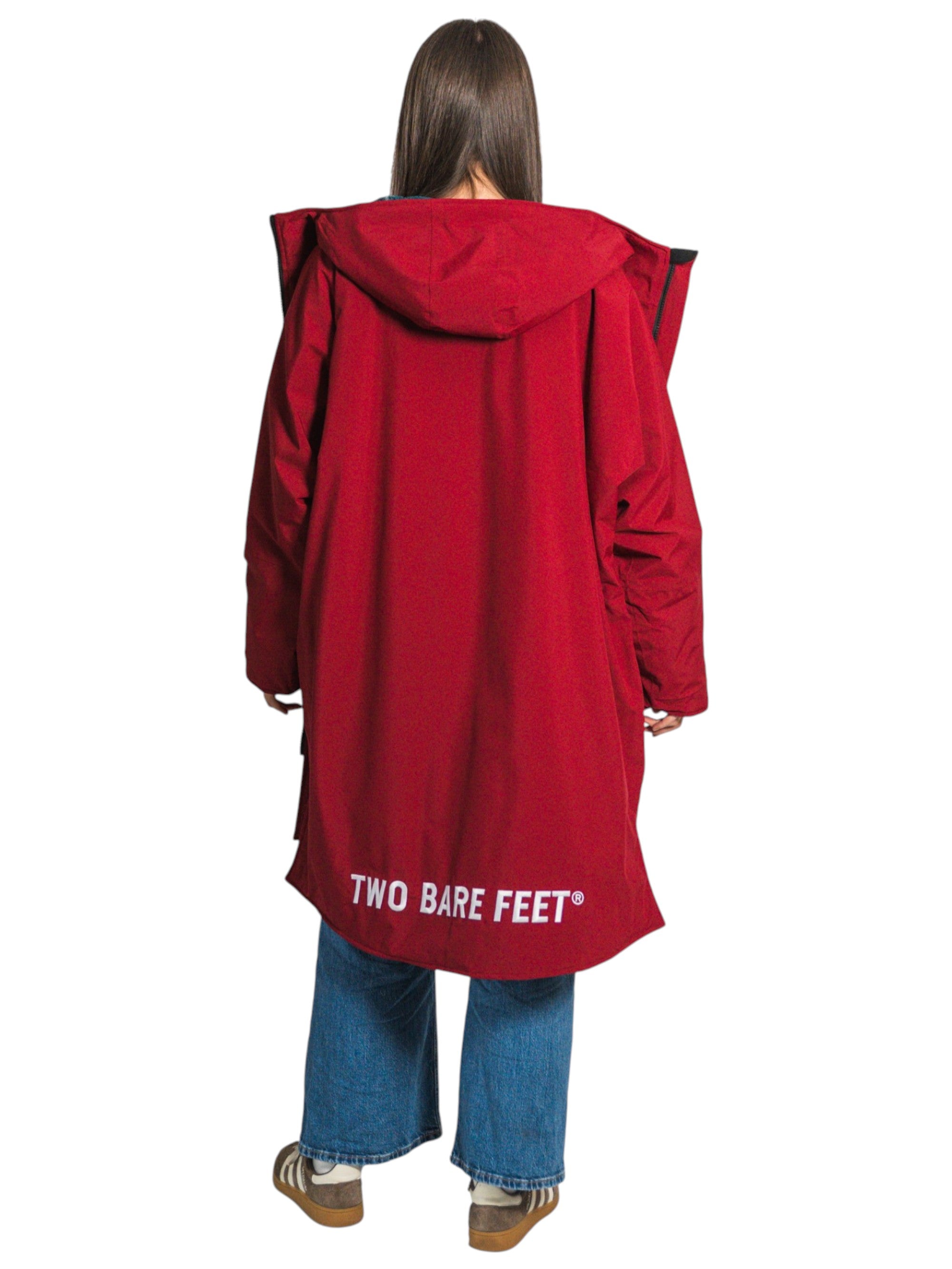 Core Waterproof Changing Robe (Deep Red/Sea Green)