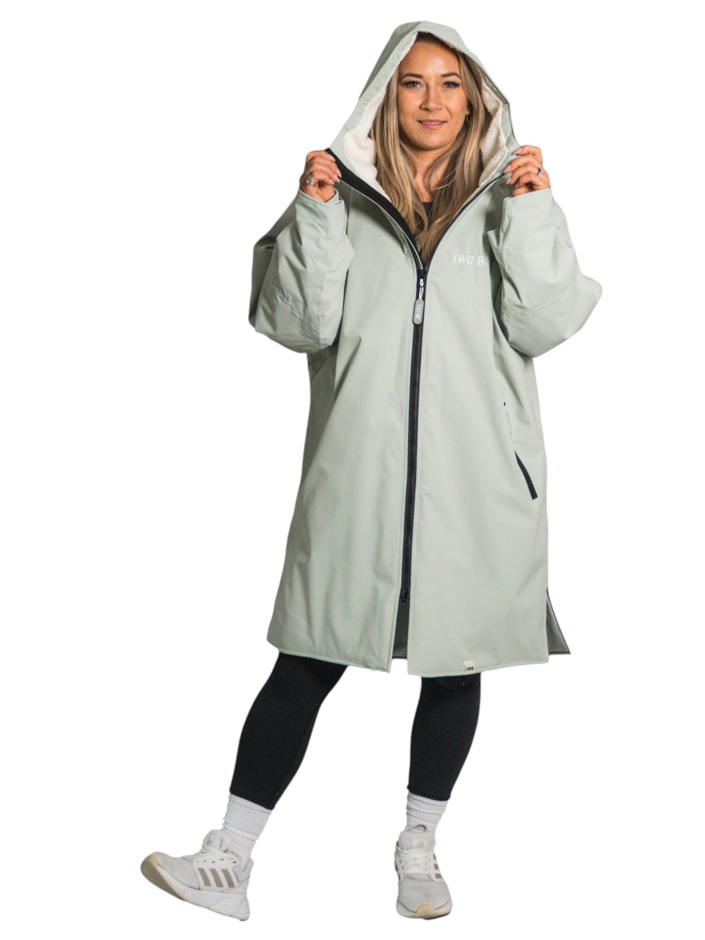 Core Waterproof Changing Robe (Seafoam/Cream)