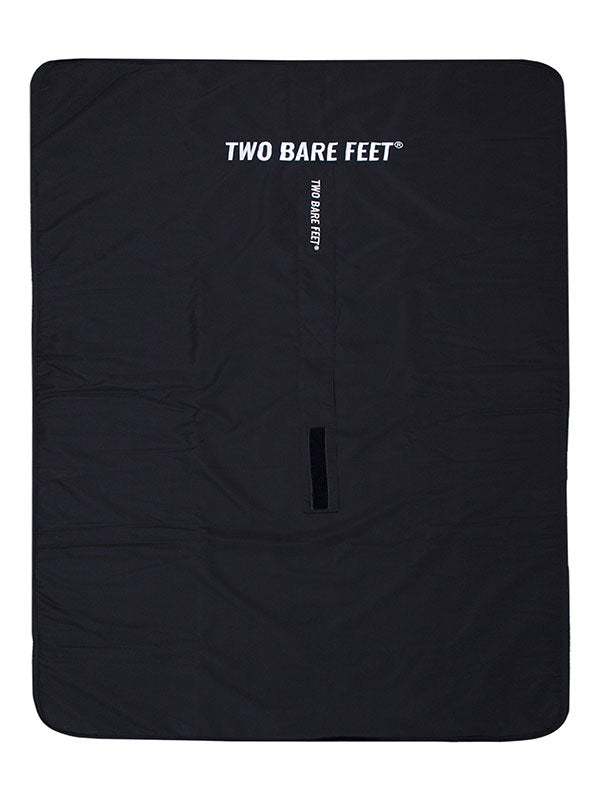 XL Sherpa Lined Waterproof Beach Travel Blanket (Black/Charcoal)
