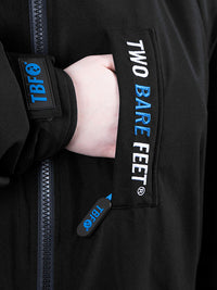 Two Bare Feet Kids Weatherproof Changing Robe with Changing Mat (Black/Blue)