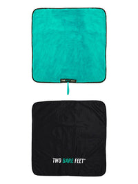 Two Bare Feet Kids Weatherproof Changing Robe with Changing Mat (Black/Teal)