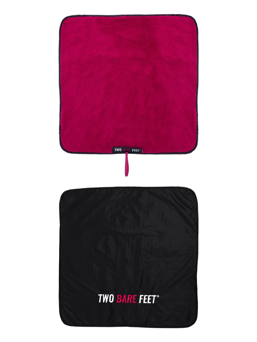 Two Bare Feet Kids Weatherproof Changing Robe with Changing Mat (Black/Raspberry)