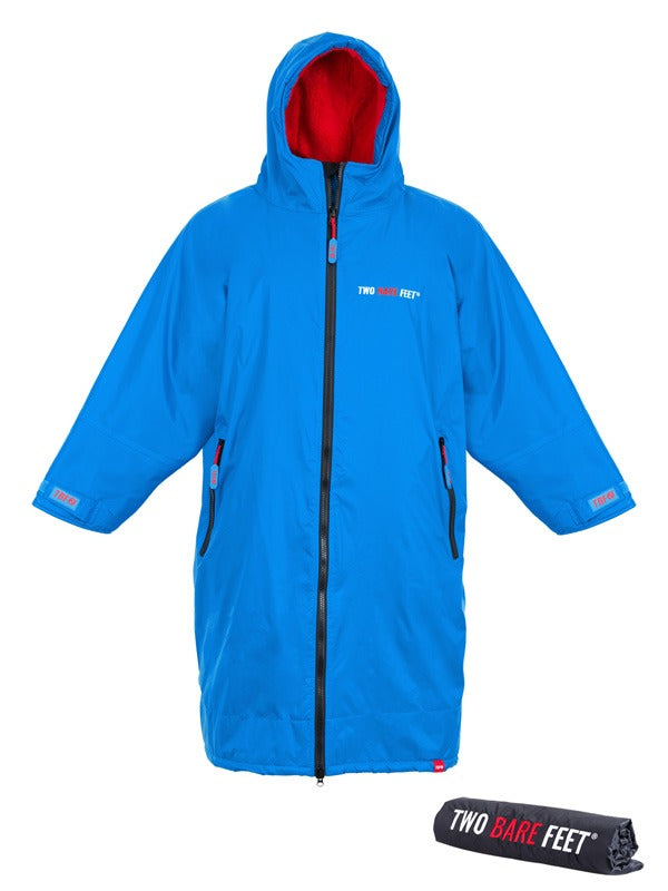Two Bare Feet Kids Weatherproof Changing Robe with Changing Mat (Blue/Red)