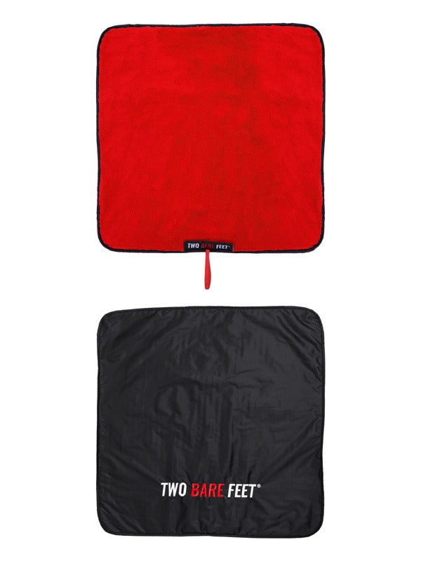 Two Bare Feet Kids Weatherproof Changing Robe with Changing Mat (Blue/Red)