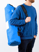 Two Bare Feet 30 Litre Waterproof Dry Bag / Inflatable Bodyboard Carry Bag (Blue)