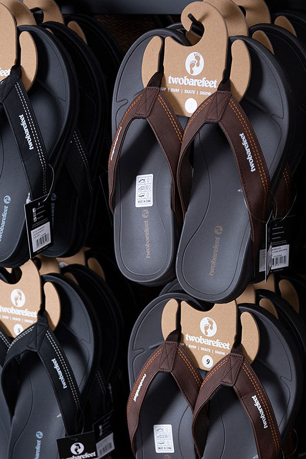 Harbour Mens Flip Flops (Dark Brown)