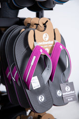 Voyage Ladies Flip Flops (Pink)