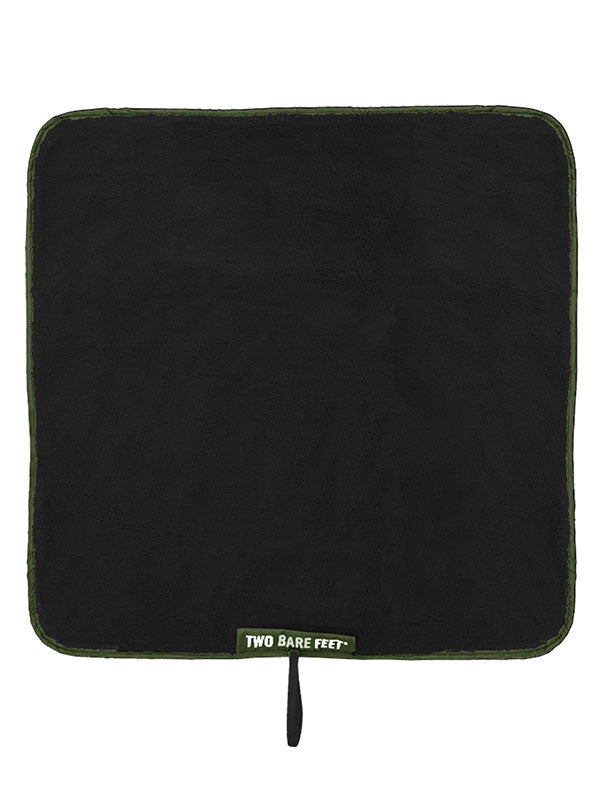 Two Bare Feet Changing Mat (Forest/Black)