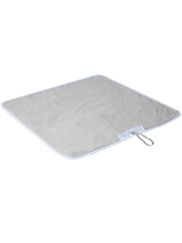 Two Bare Feet Changing Mat (White/Grey)