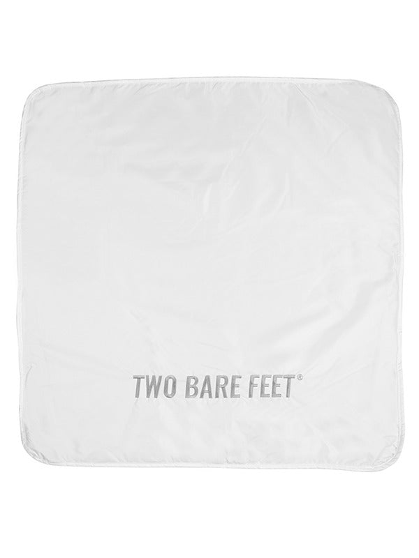 Two Bare Feet Changing Mat (White/Grey)