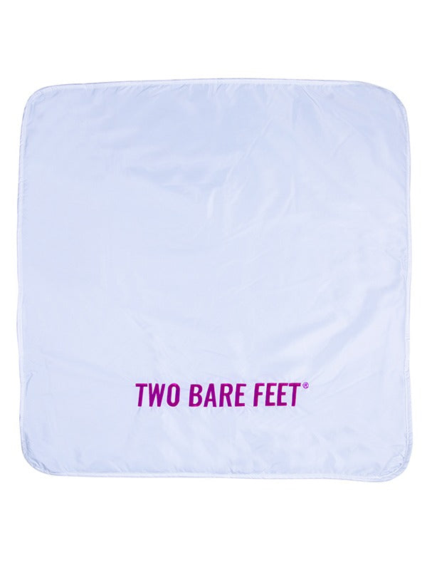 Two Bare Feet Changing Mat (White/Raspberry)