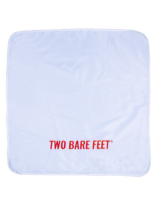 Two Bare Feet Changing Mat (White/Red)