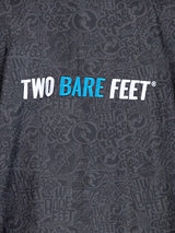 Two Bare Feet Classic Print Weatherproof Changing Robe (Black/Blue)