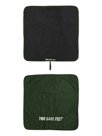 Two Bare Feet Kids Weatherproof Changing Robe with Changing Mat (Forest/Black)