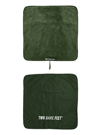 Two Bare Feet Kids Weatherproof Changing Robe with Changing Mat (Forest/Forest)