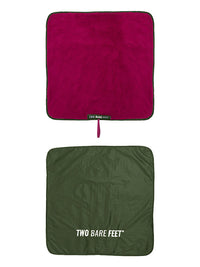 Two Bare Feet Kids Weatherproof Changing Robe with Changing Mat (Forest/Raspberry)