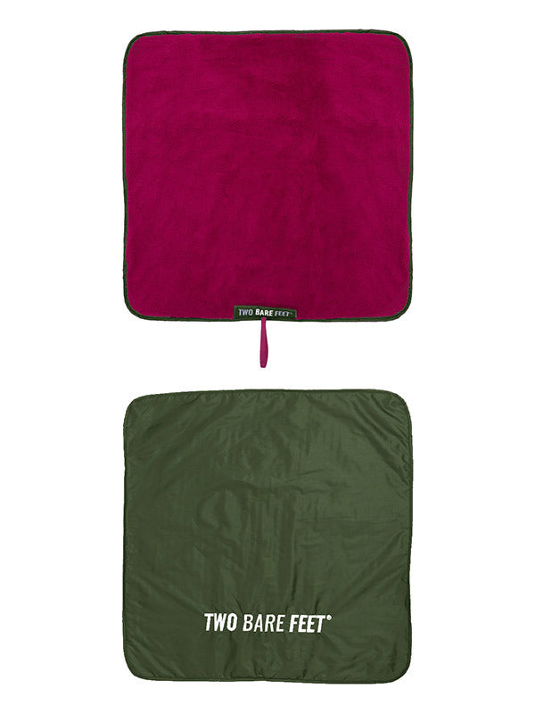 Two Bare Feet Kids Weatherproof Changing Robe with Changing Mat (Forest/Raspberry)