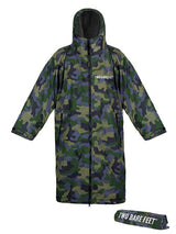 Two Bare Feet Kids Weatherproof Changing Robe with Changing Mat (Green Camo/ Charcoal)