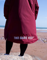 Core Waterproof Changing Robe (Deep Red/Sea Green)