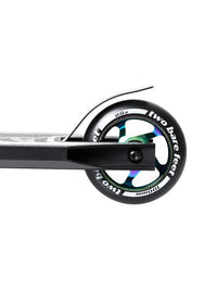 Two Bare Feet Metropolis Stunt Scooter (Neochrome)