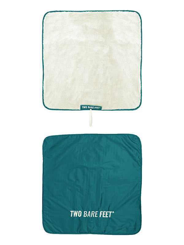 Two Bare Feet Kids Weatherproof Changing Robe with Changing Mat (Sea Green/Cream)