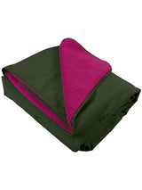 XL Sherpa Lined Waterproof Beach Travel Blanket (Forest/Raspberry)