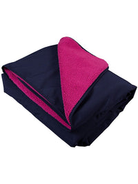 Sherpa Lined Waterproof Beach Travel Blanket (Marine Blue/Raspberry)