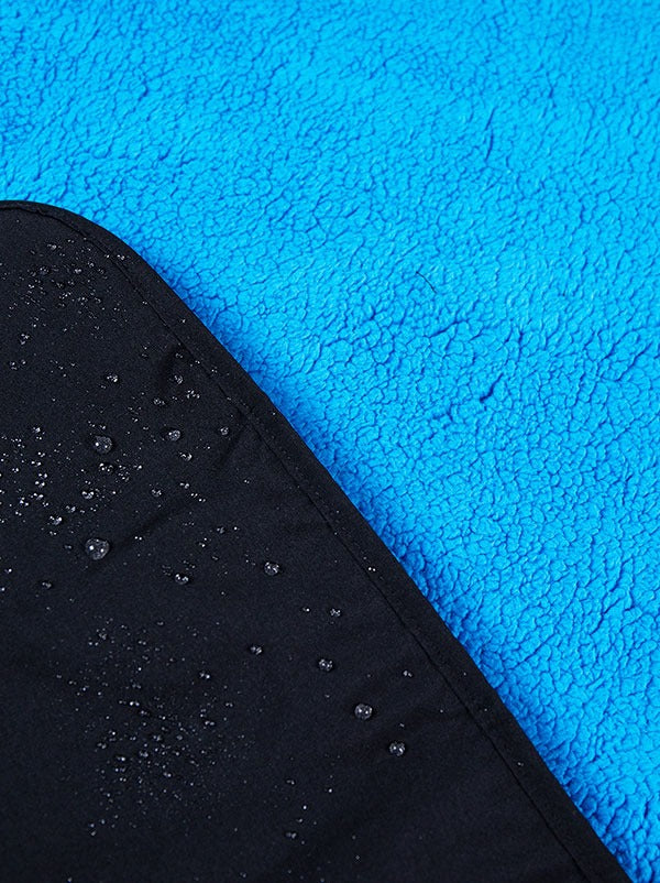 Sherpa Lined Waterproof Beach Travel Blanket (Black/Blue)