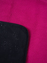 Sherpa Lined Waterproof Beach Travel Blanket (Black/Raspberry)