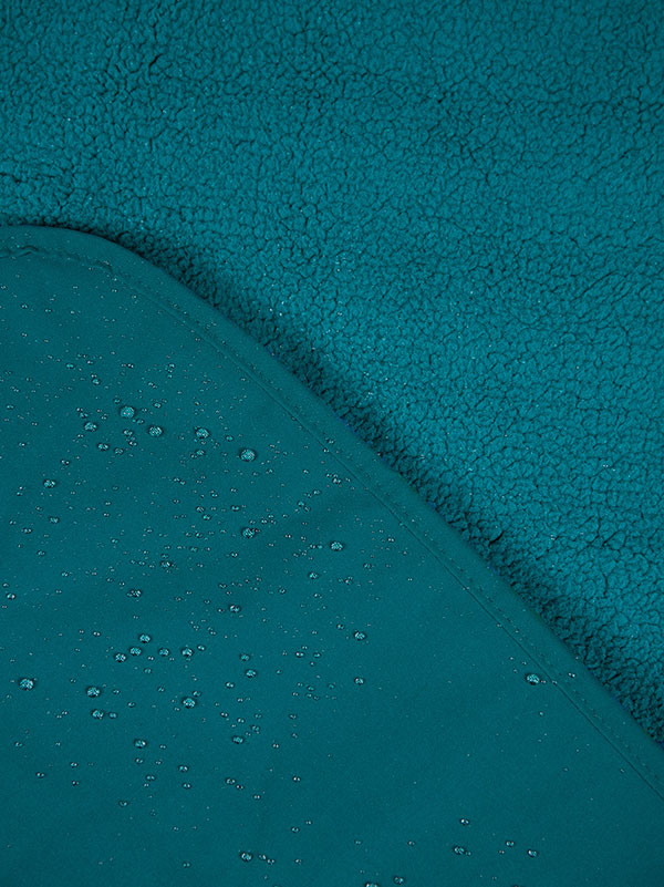 Sherpa Lined Waterproof Beach Travel Blanket (Sea Green/Sea Green)