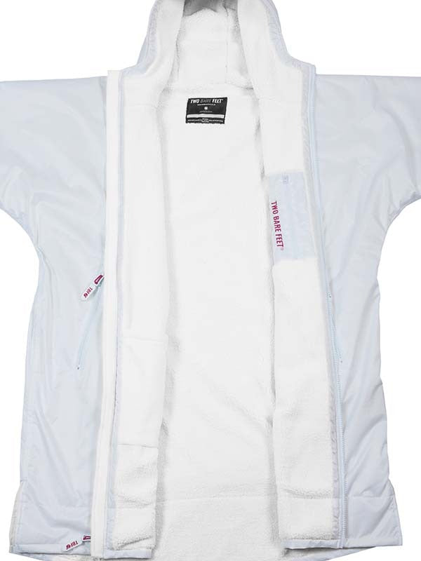 Two Bare Feet Weatherproof Changing Robe (White/Raspberry)