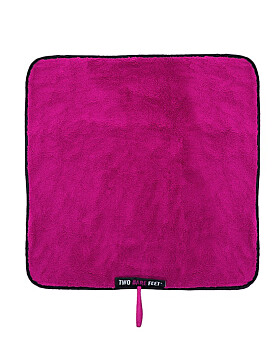 Two Bare Feet Changing Mat (Black/Raspberry)