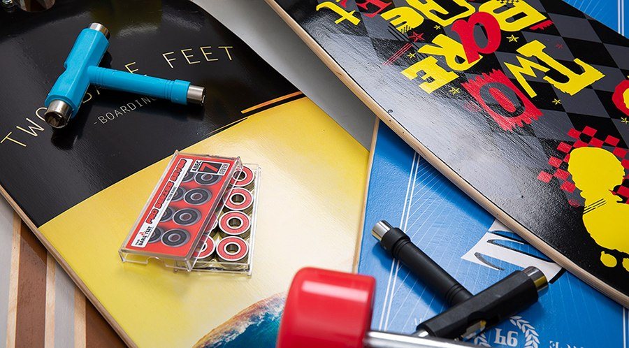 skateboard decks, bearings, skate tools and wheels